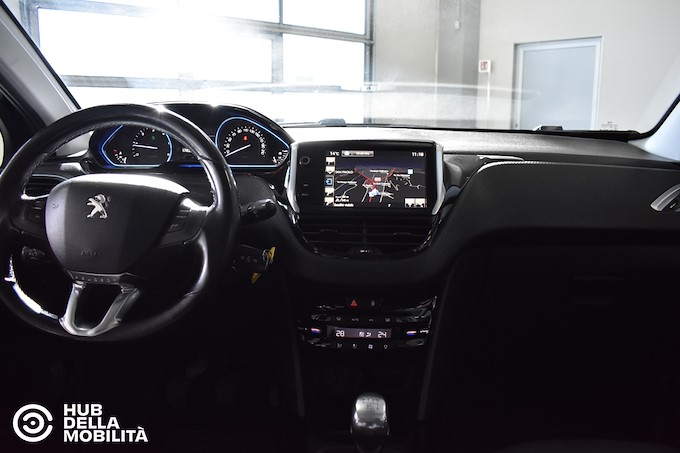 PEUGEOT BlueHDi 120 S&S Allure